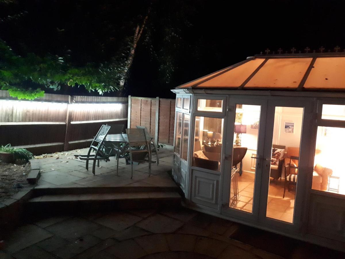 Villa The Marlborough Crawley  Exterior foto